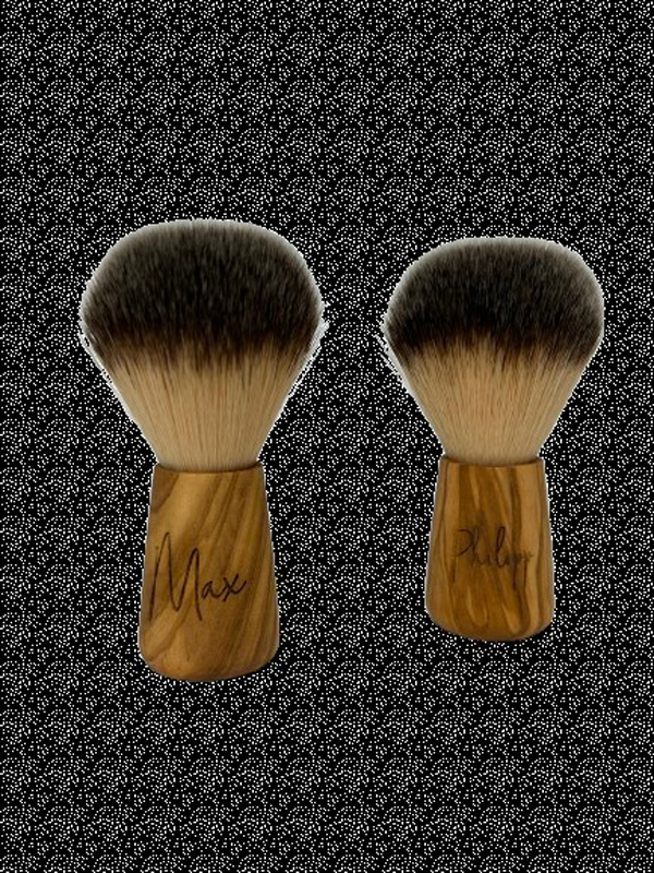 Goldachs personalisierter Rasierpinsel Olivenholz, Kunsthaar + Gratis Seife 25 gr.